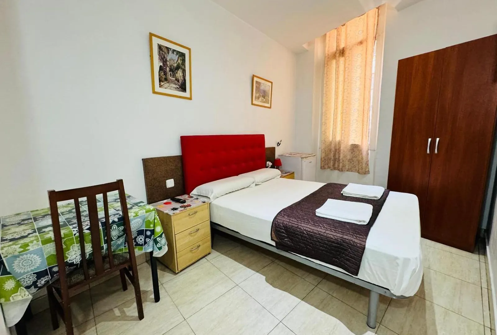 Hostal Mont Thabor Barcellona 2*,  Spagna