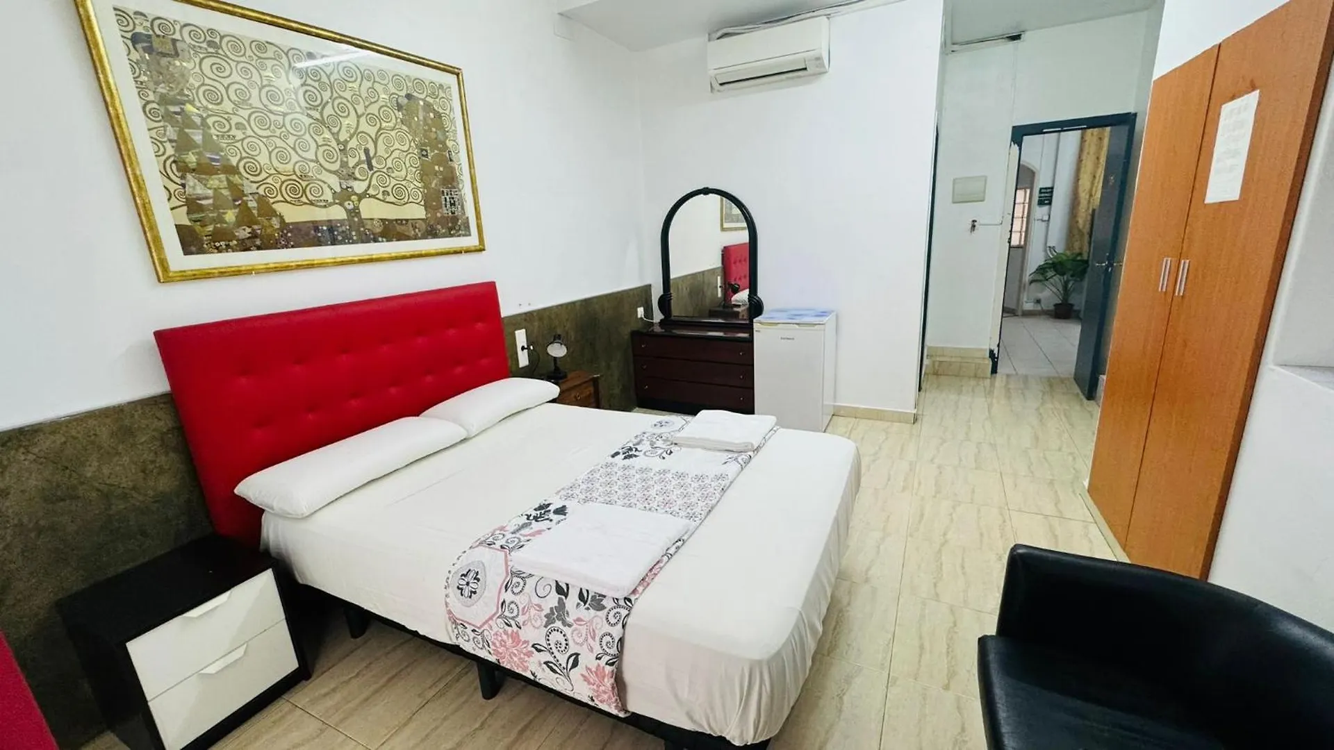 Vendégház Hostal Mont Thabor Barcelona