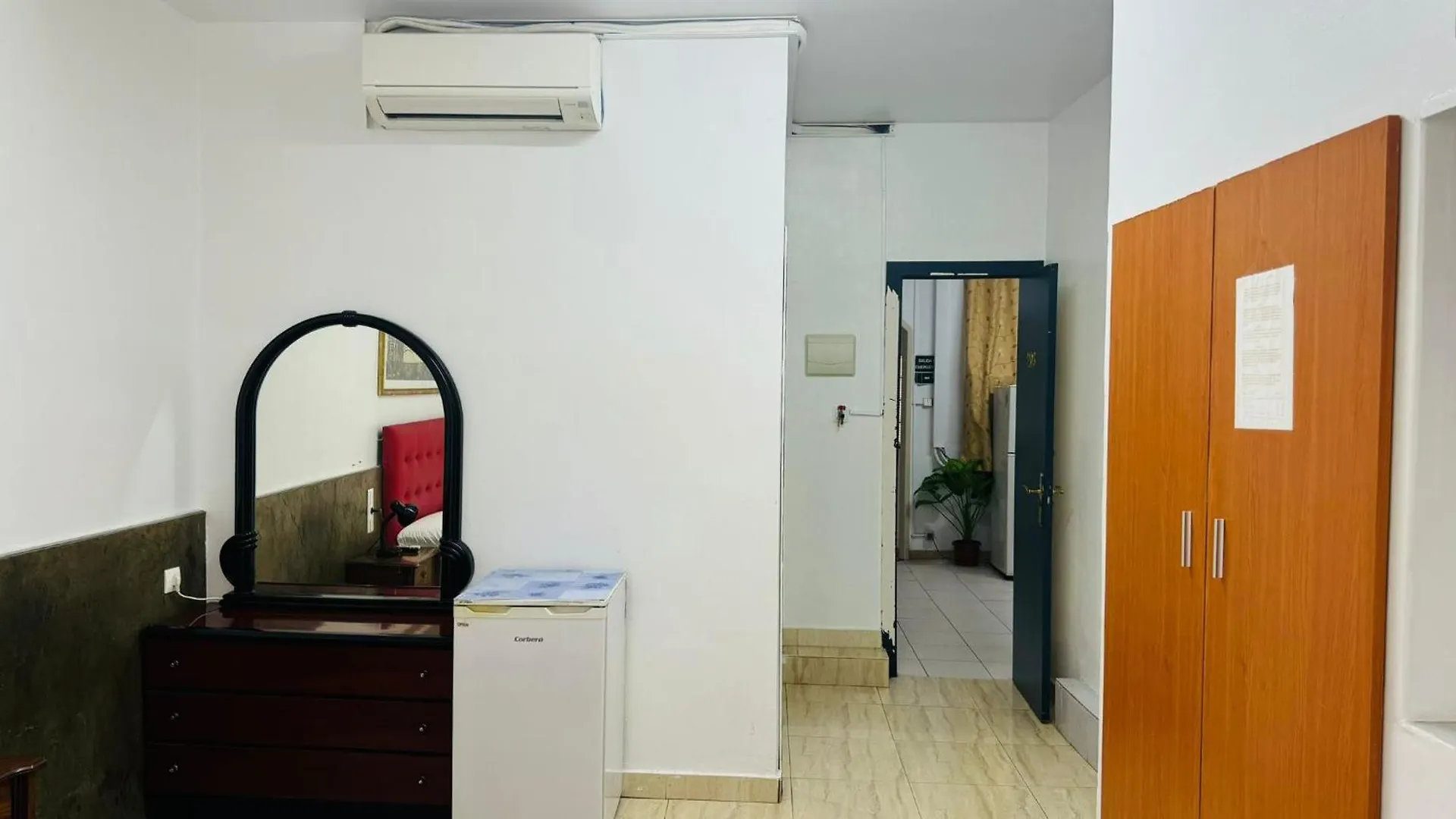 Hostal Mont Thabor Barcelona Spanyolország