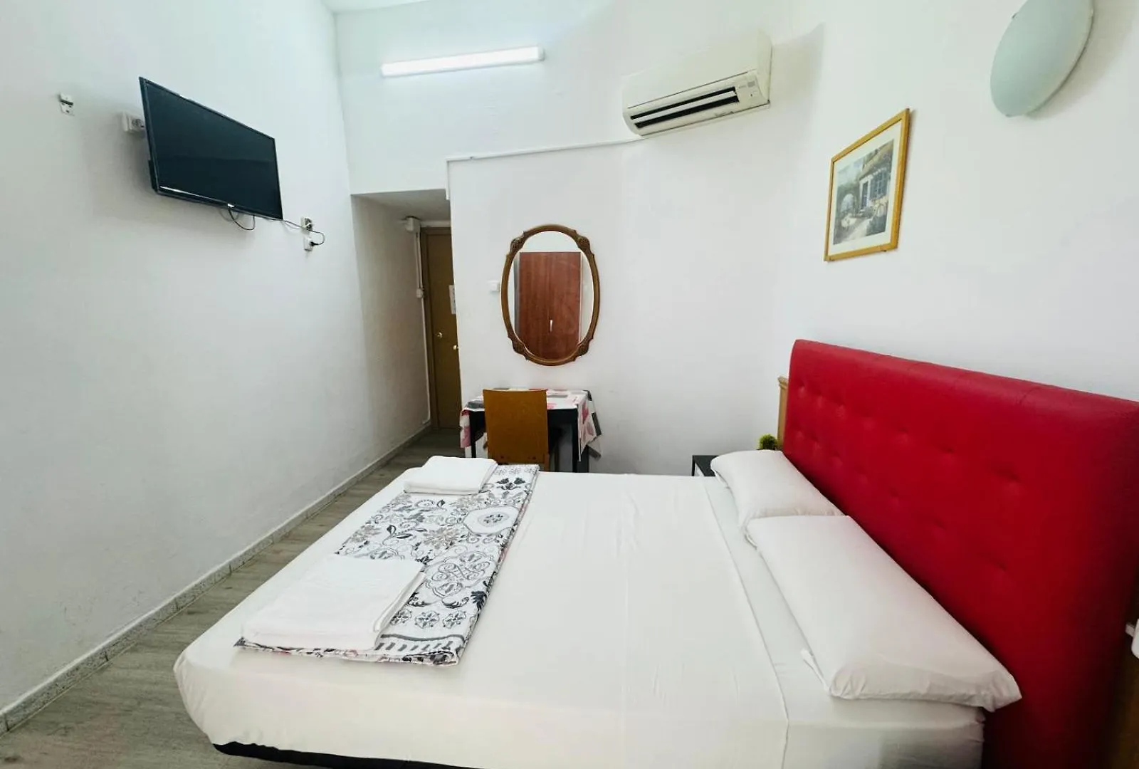 Hostal Mont Thabor Barcelona 2*,  Spanyolország