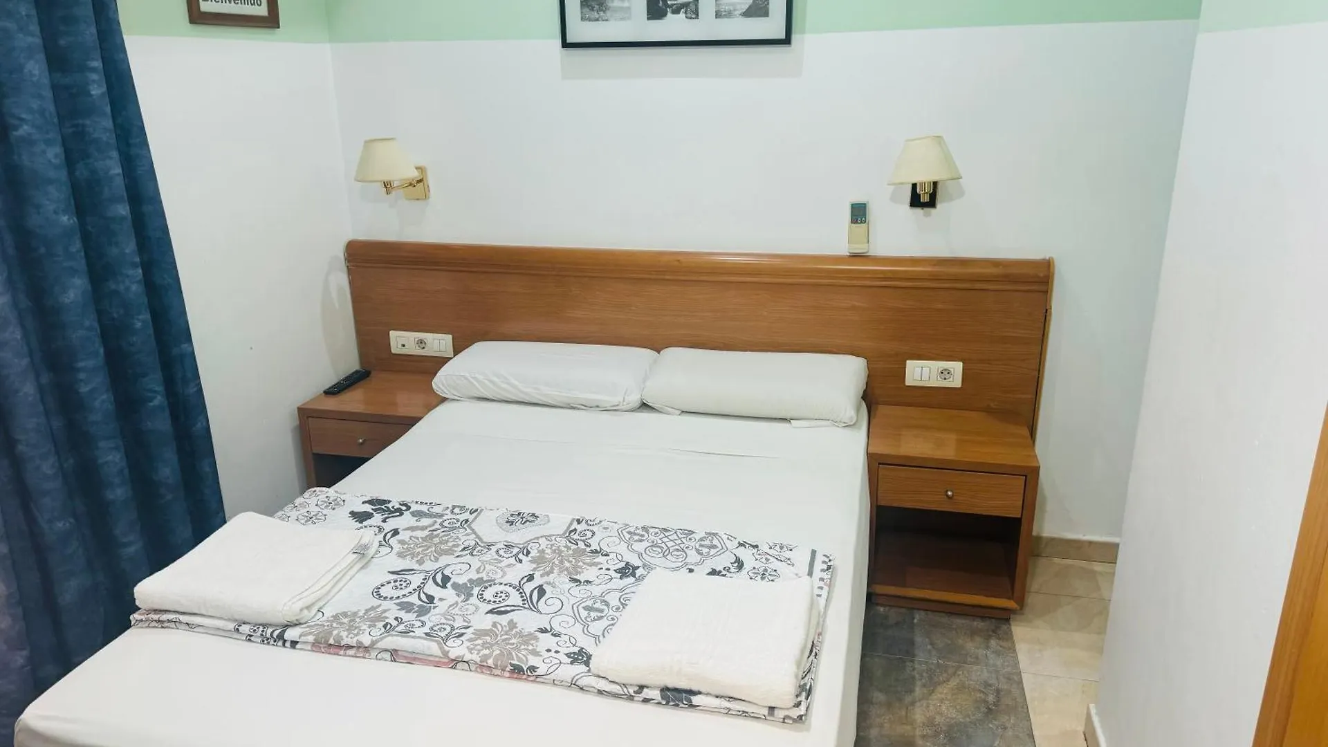 Hostal Mont Thabor Barcelona
