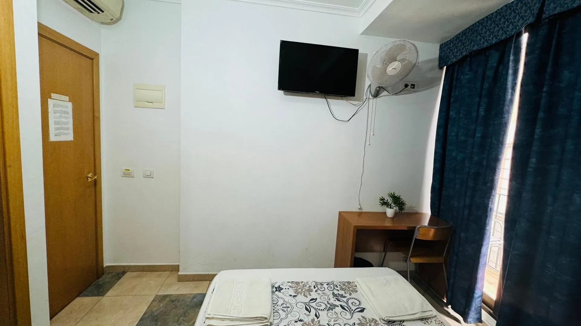 Hostal Mont Thabor Barcelona