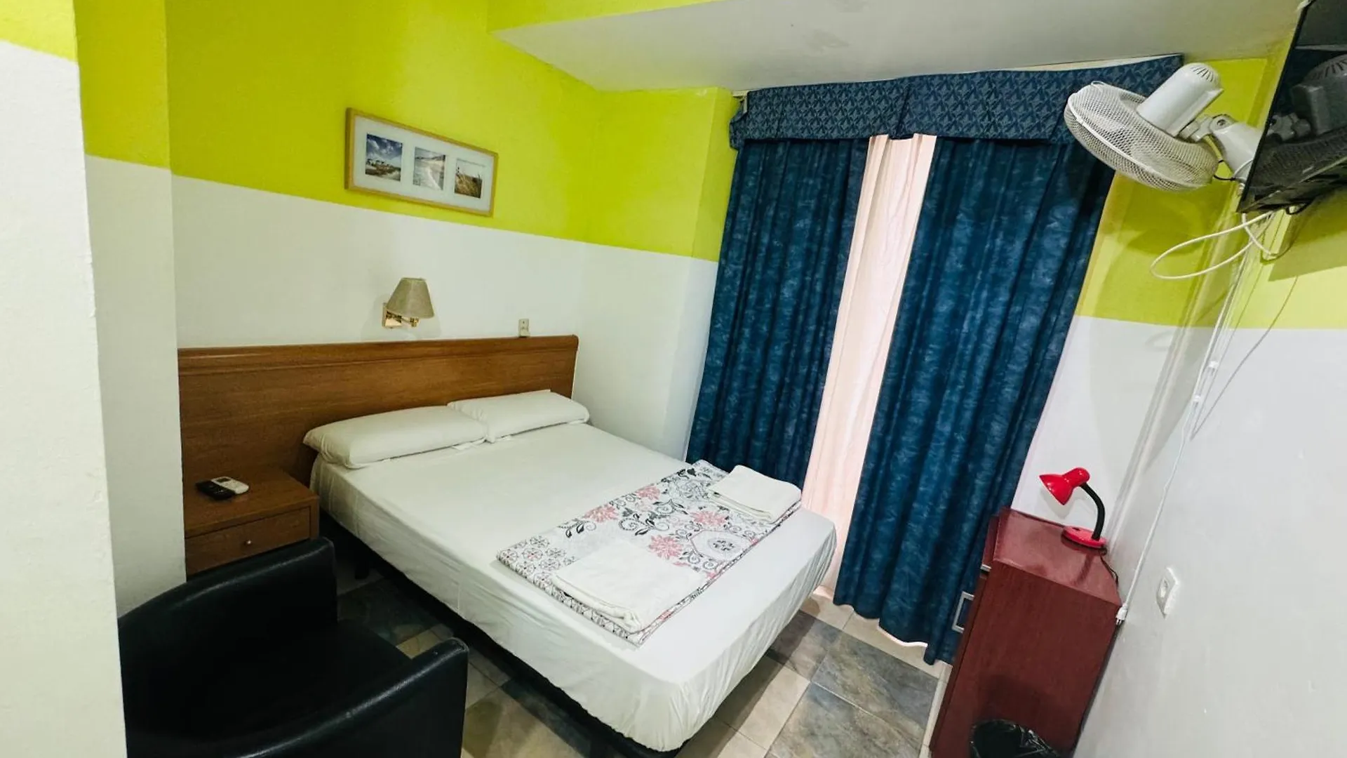 Hostal Mont Thabor Barcelona Vendégház