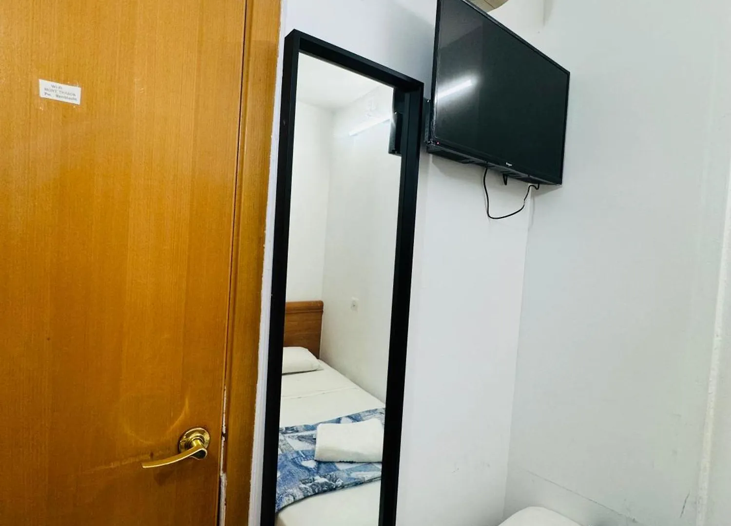 Hostal Mont Thabor Barcelona Vendégház